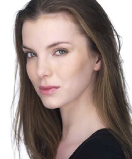 Betty Gilpin