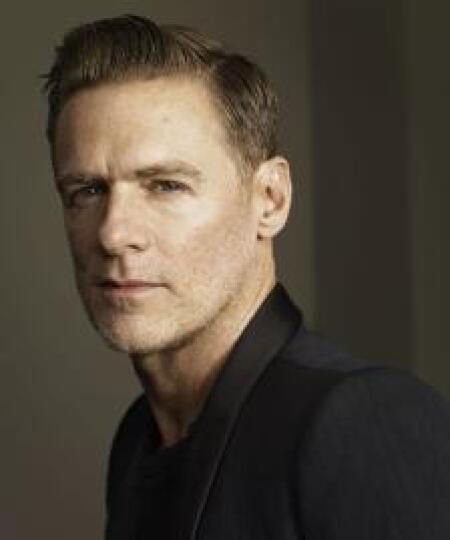 Bryan Adams