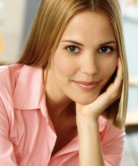 Leslie Bibb