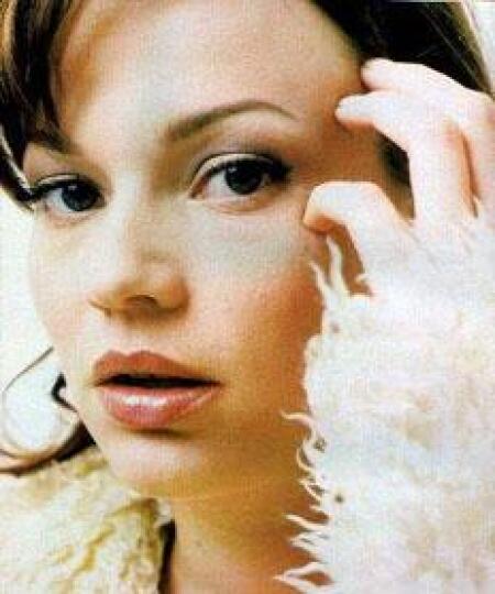 Samantha Mathis