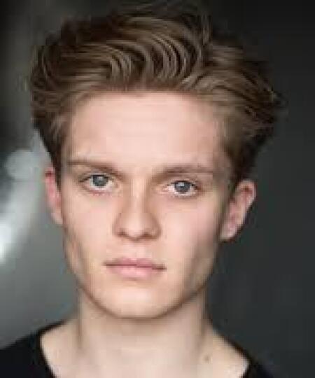 Tom Glynn-Carney